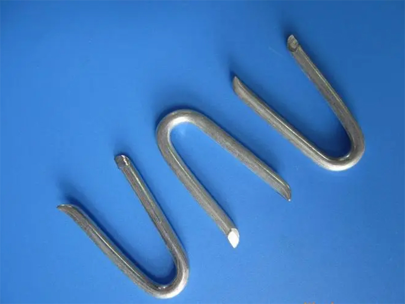 U型钉